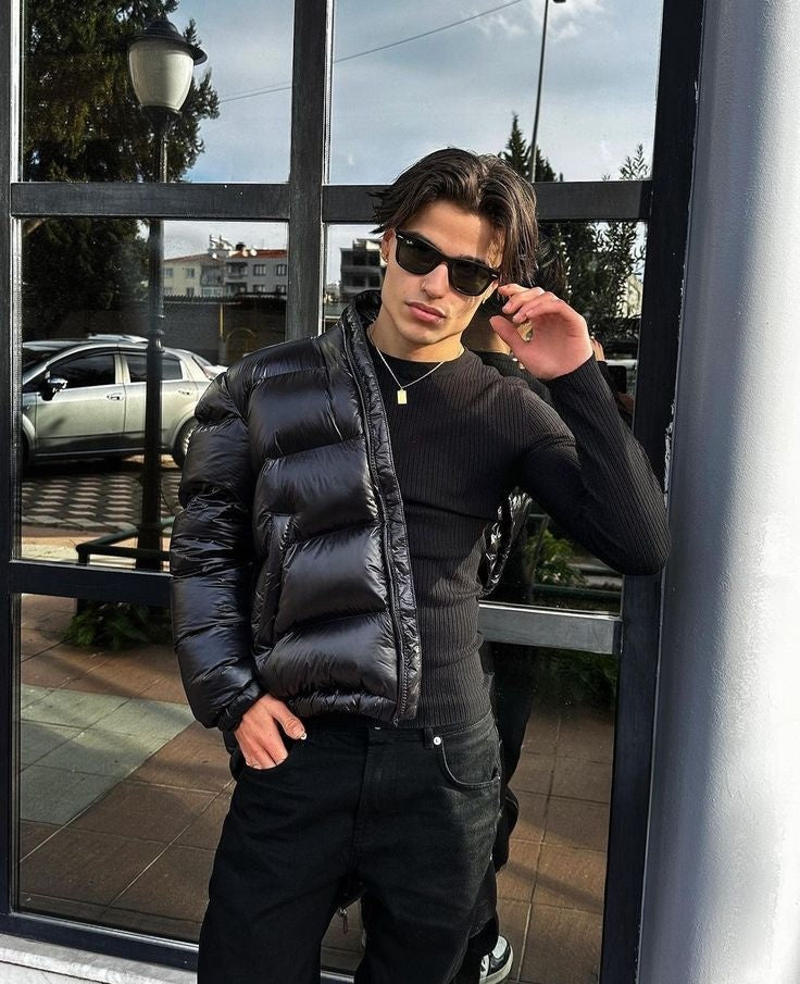 Andri | Daunenjacke Herren Glänzend mit Kapuze Oversized