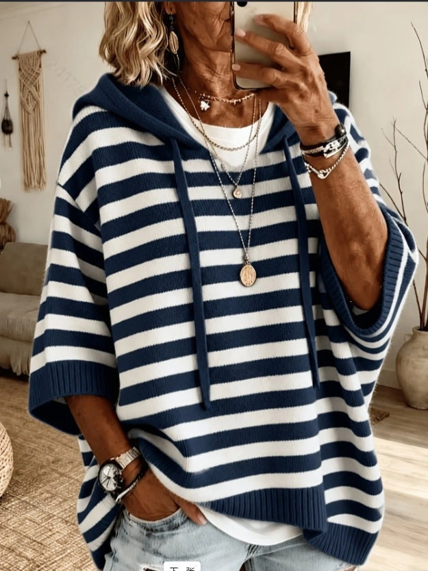 Elisa | Strickponcho mit Kapuze Damen Oversize