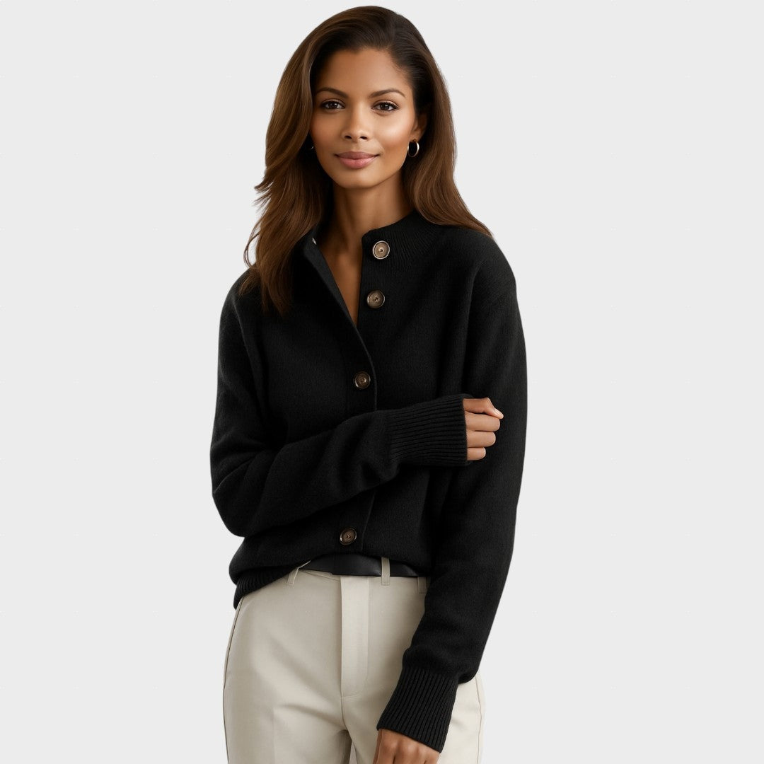 Gian | Gemütliche Strickjacke Herren mit Knopfleiste und Stehkragen