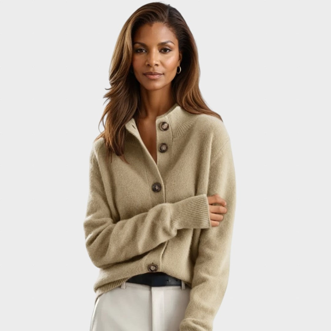 Gian | Gemütliche Strickjacke Herren mit Knopfleiste und Stehkragen