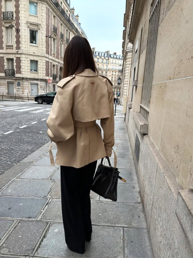 Kathrin | Kurzer Trenchcoat Damen Doppelreihig mit Bindegürtel