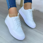 Katja | Derby Schuhe Damen Plateau Brogue-Details