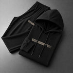 Leonie | Trainingsanzug Herren Hoodie Set mit Jogginghose Aufdruck