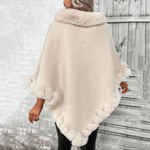 Mathilda | Poncho Damen mit Kunstpelzkragen und Webstruktur