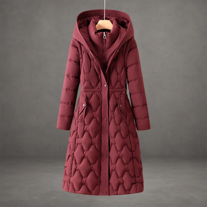 Priska | Lange Daunenjacke Damen mit Kapuze Taillenzug