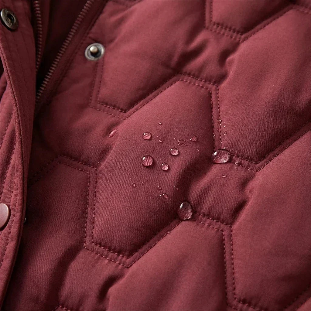 Priska | Lange Daunenjacke Damen mit Kapuze Taillenzug