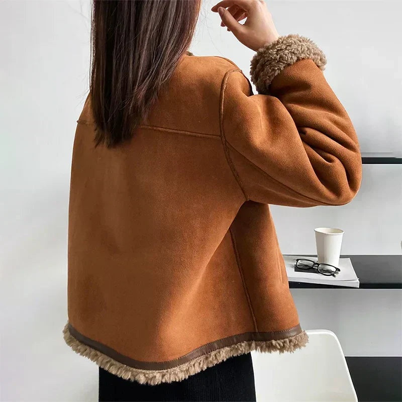 Sophia | Lammfell Jacke Damen Wildleder Gefüttert Knöpfe