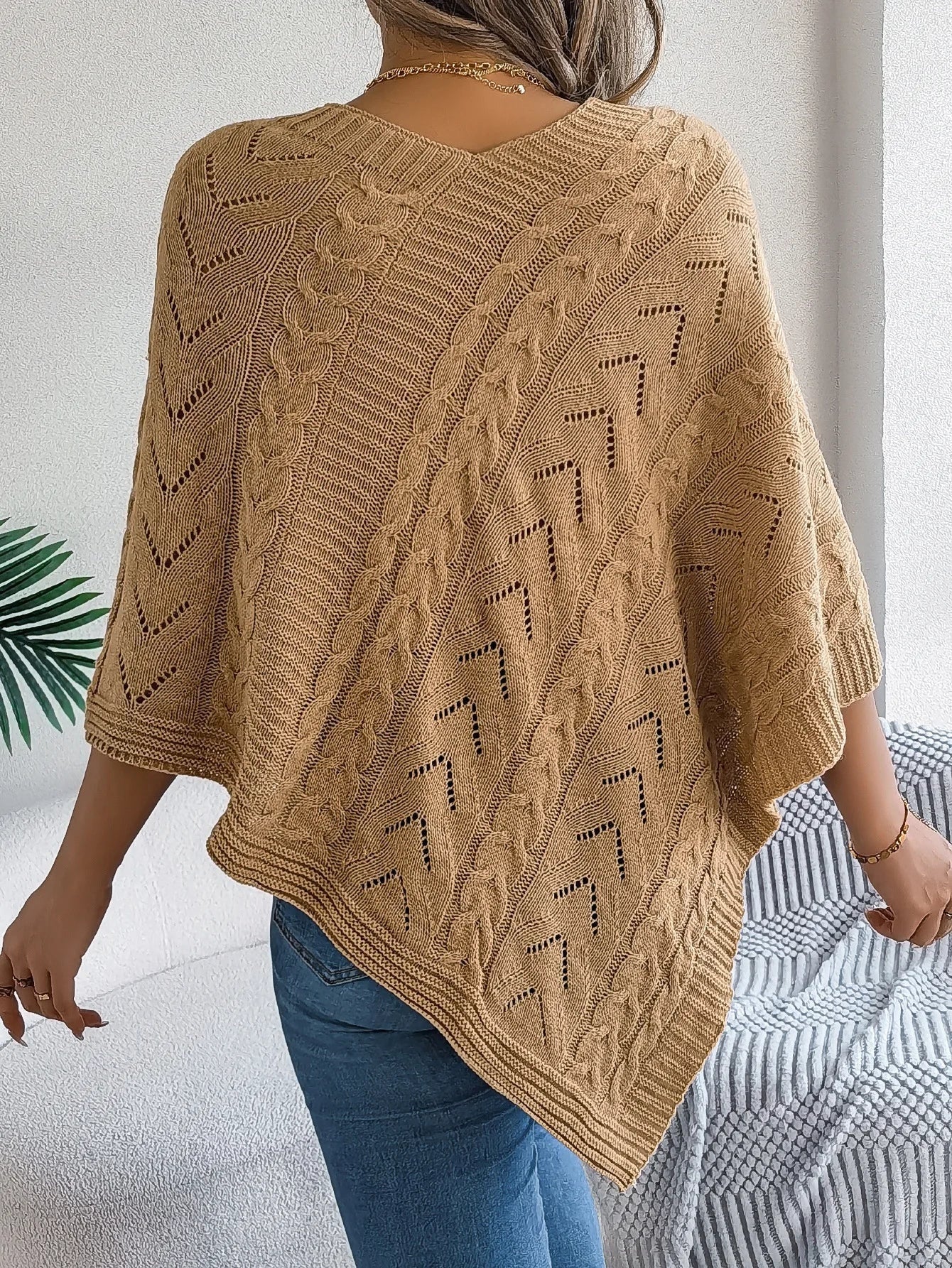 Ursina | Poncho Strick Damen Zopfmuster Asymmetrisch