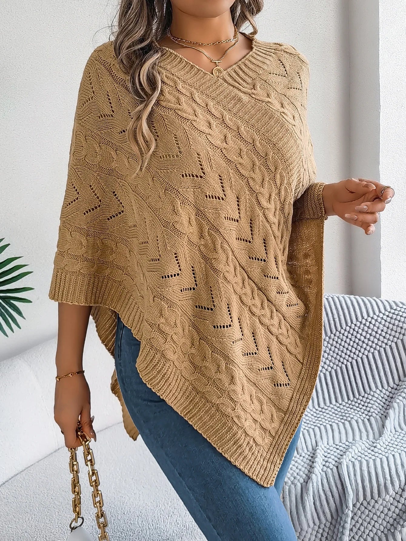 Ursina | Poncho Strick Damen Zopfmuster Asymmetrisch