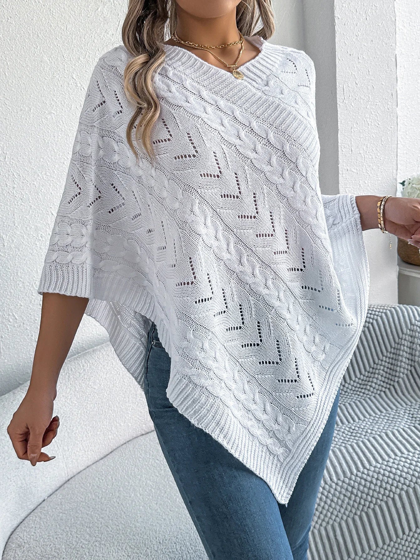 Ursina | Poncho Strick Damen Zopfmuster Asymmetrisch